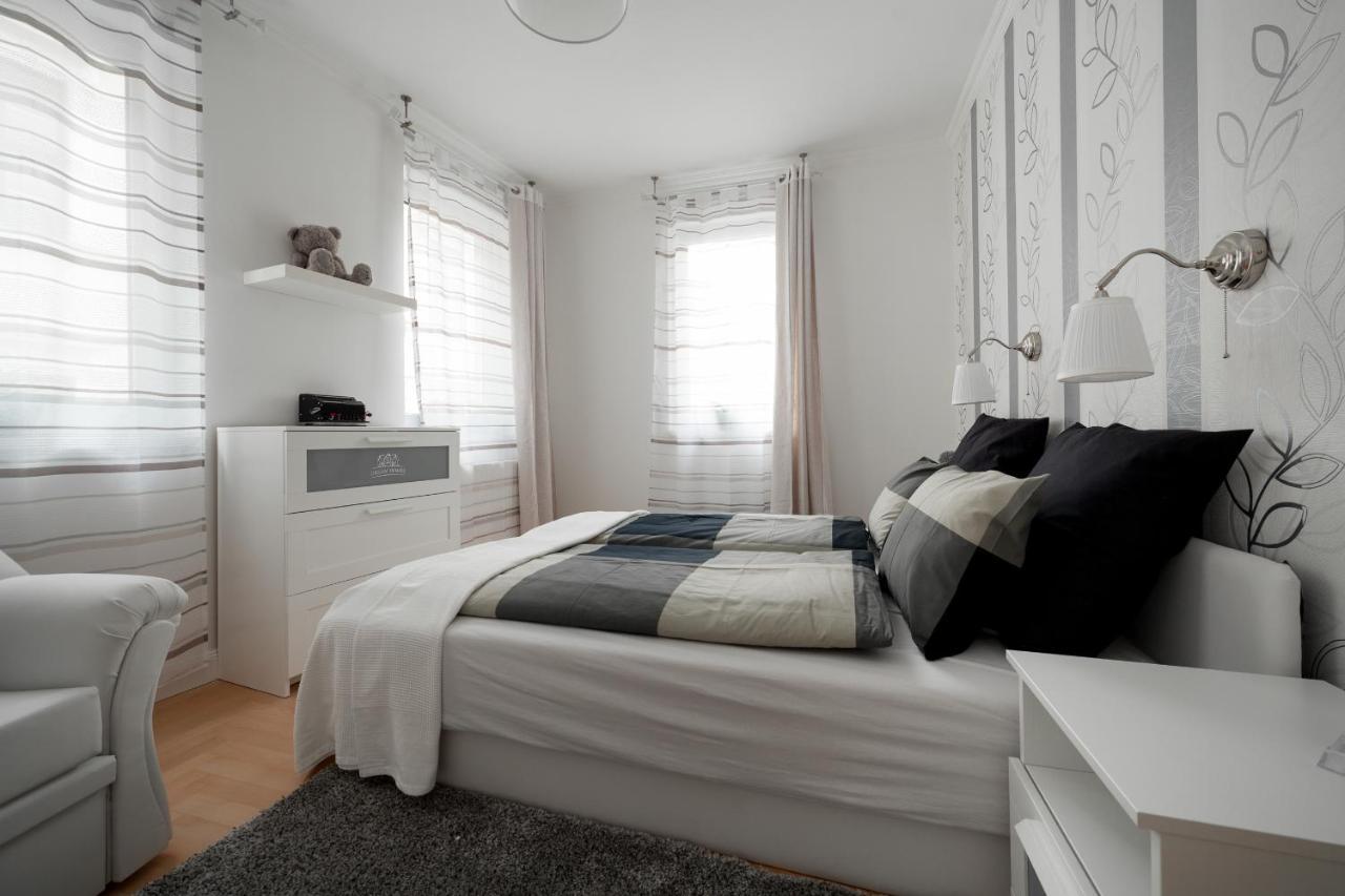 Gde Hollo Apartments ブダペスト エクステリア 写真