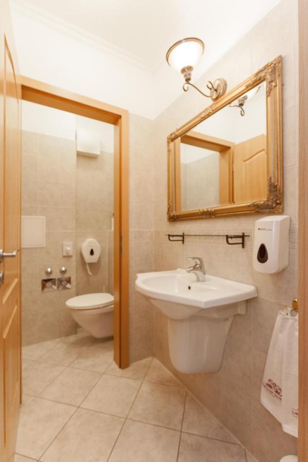 Gde Hollo Apartments ブダペスト エクステリア 写真